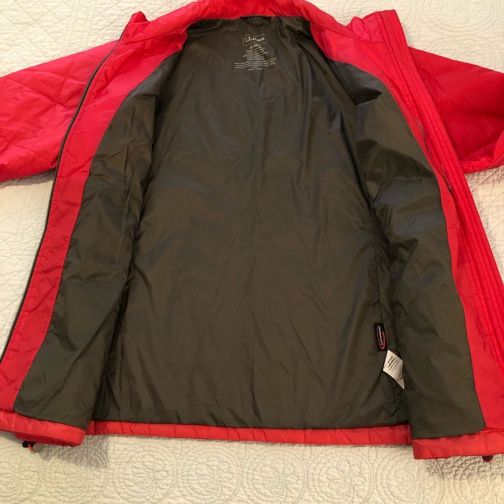 LL Bean nylon packable jacket. Size medium. - image 3